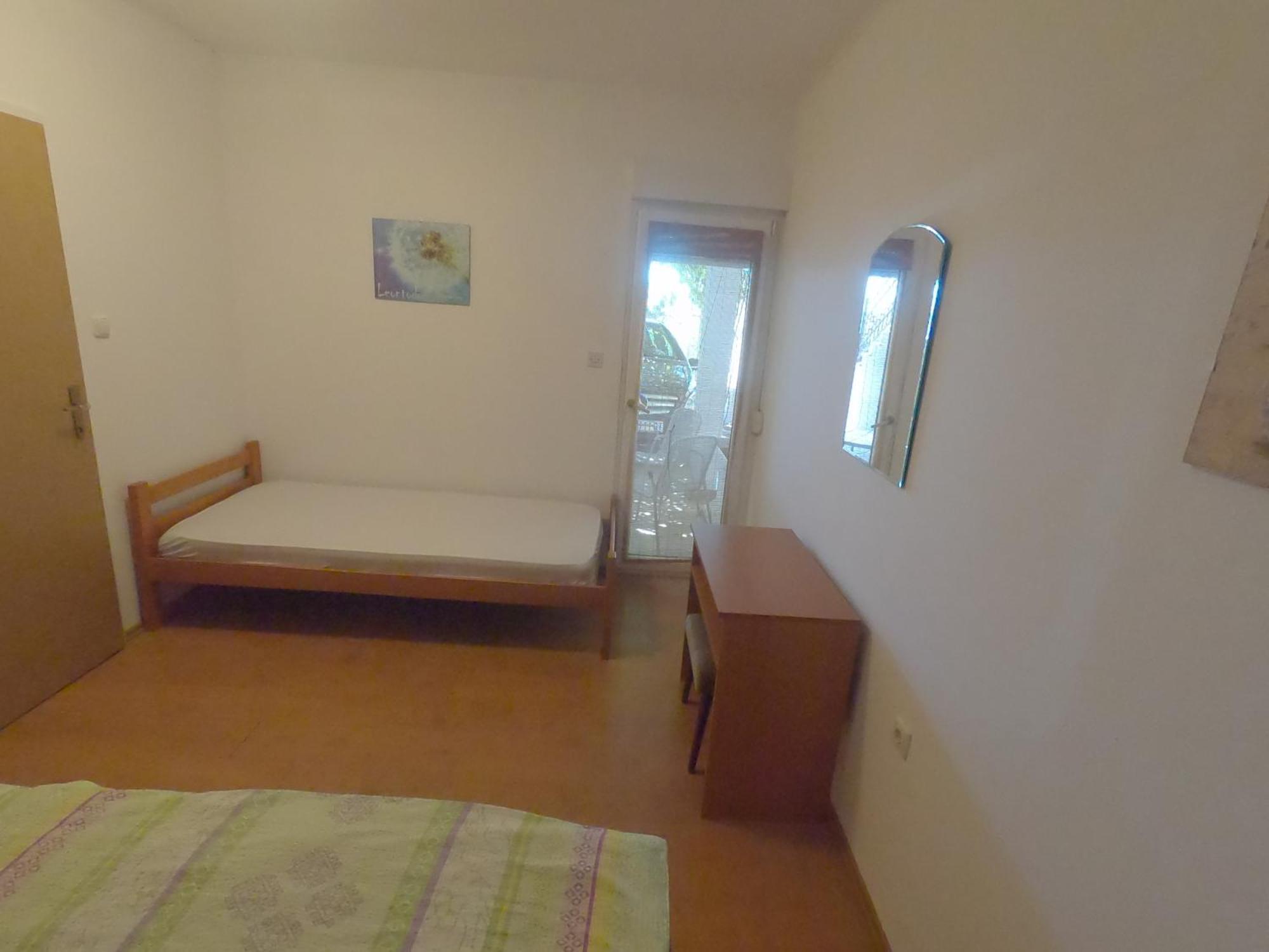 Apartments With A Parking Space Makarska - 6696 Номер фото